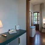 ガッタポーネ 3* グッビオ