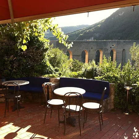 Gattapone Hotell