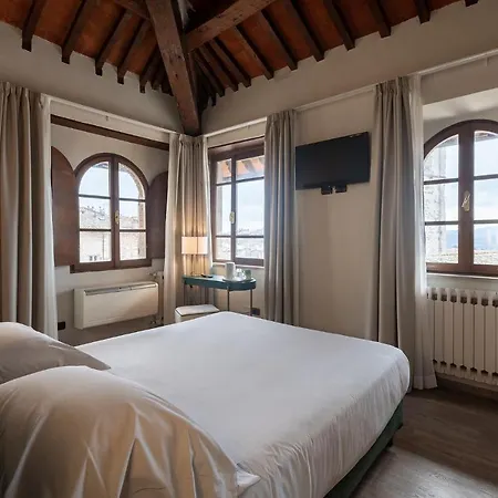 Gattapone Hotell