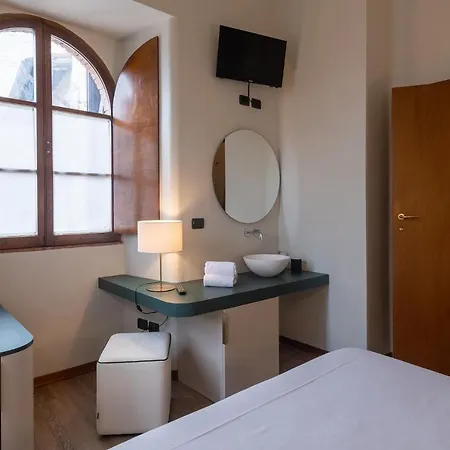 Gattapone Hotell 3*