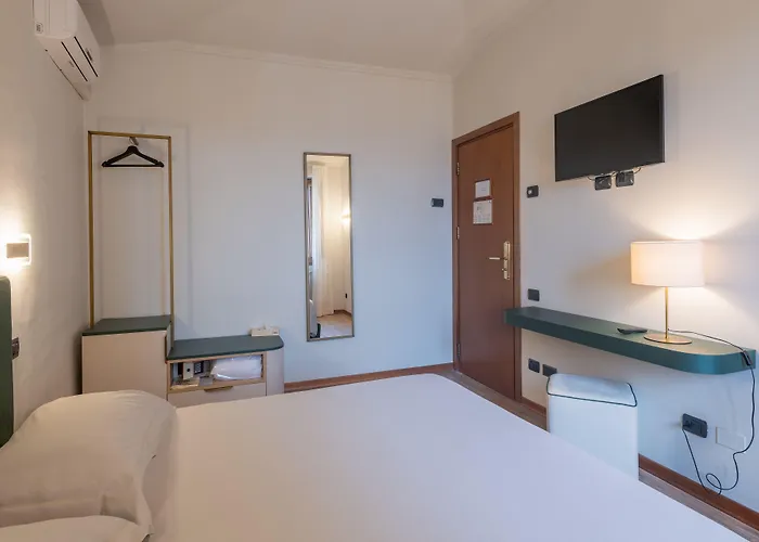 Gattapone 3* גוביו